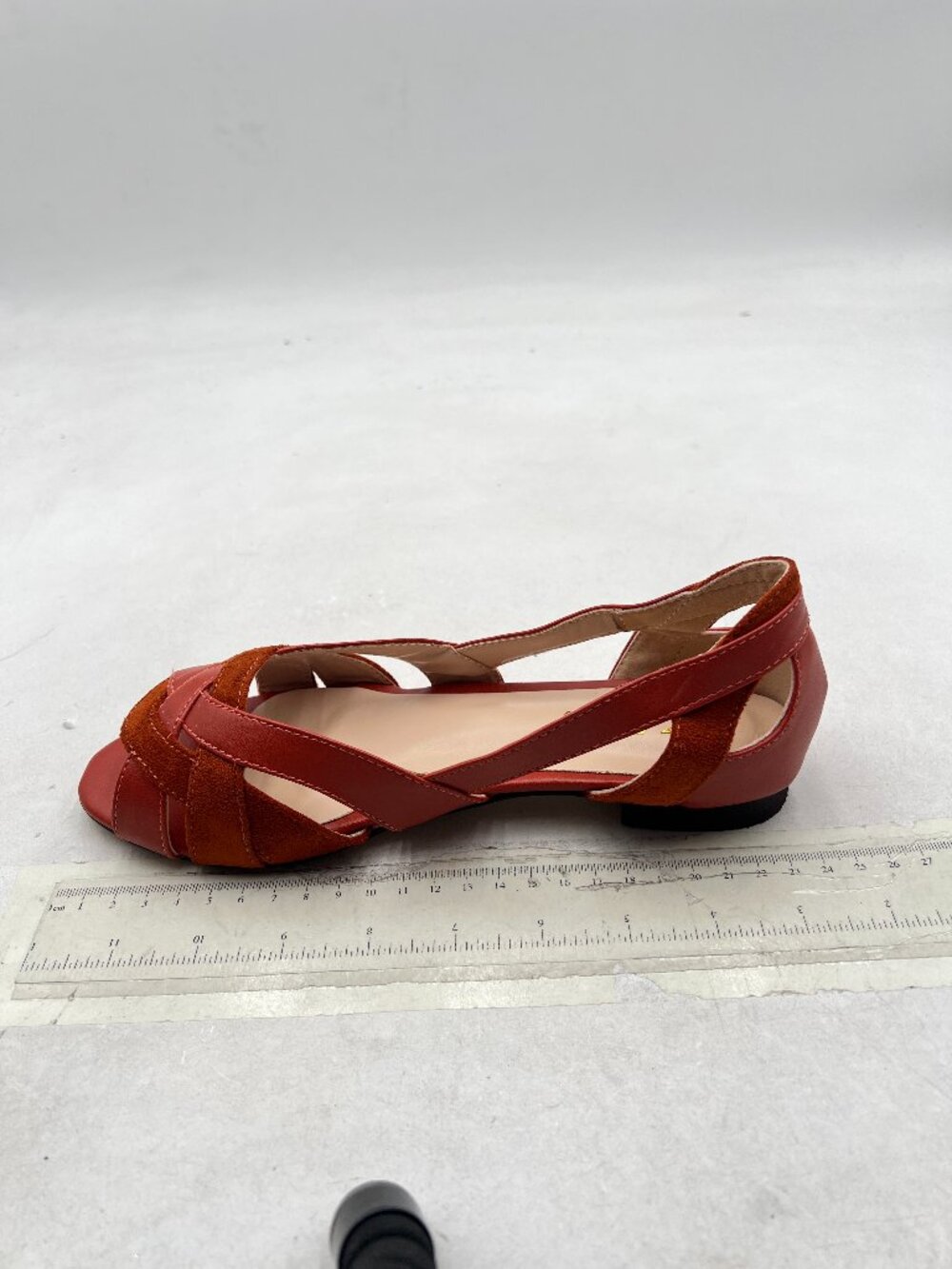 YDN Light Brown Cutout Flat Sandals Slip On Comfy Open Peep Toe CrissCross Shoes